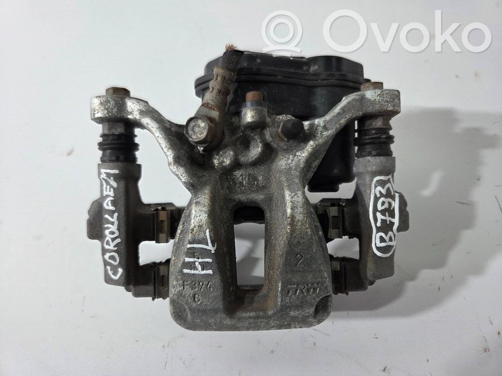 Toyota Corolla E210 E21 Jarrusatulan tyynyn pidike takana 