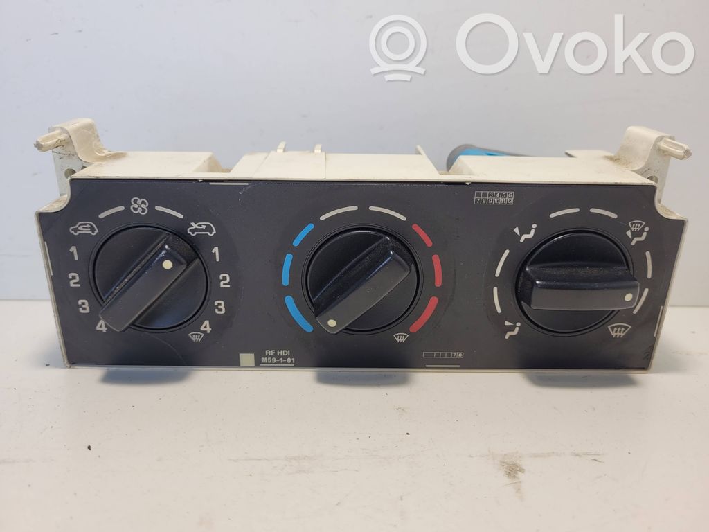 Citroen Berlingo Climate control unit 