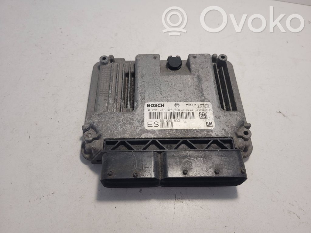 Opel Vectra C Engine control unit/module 