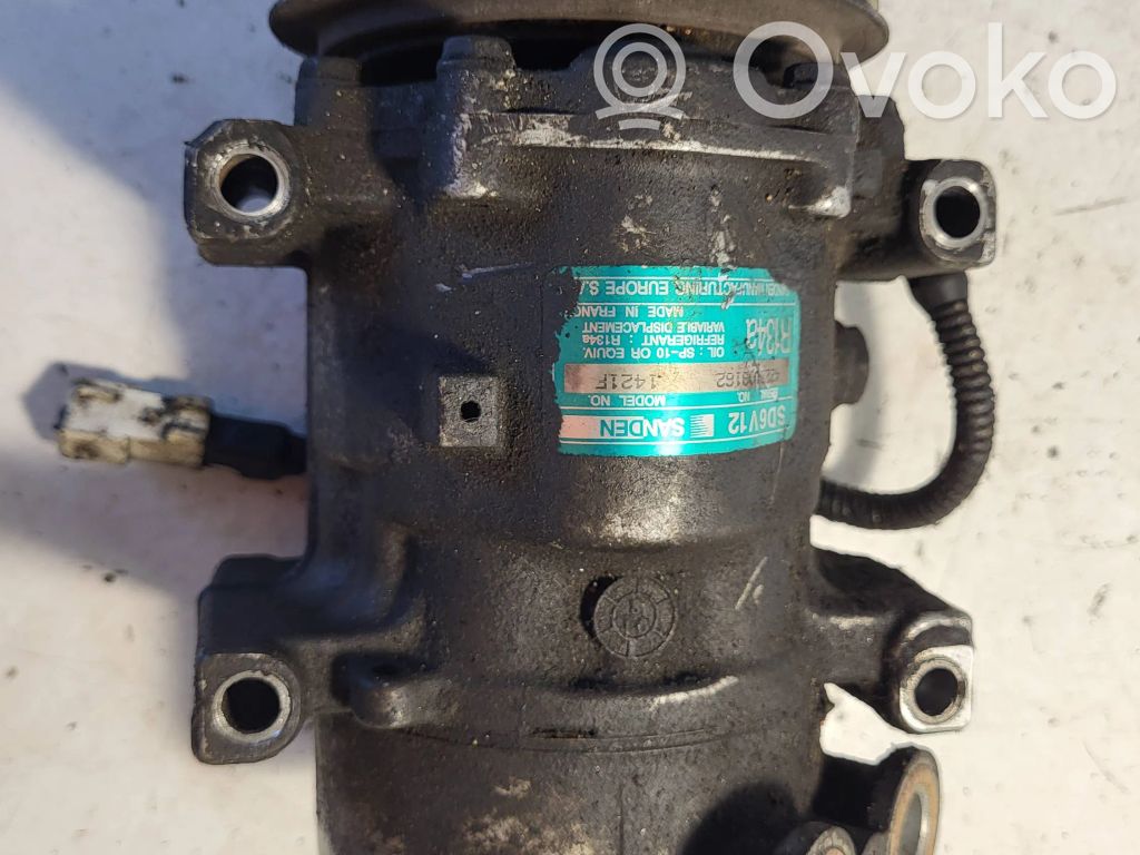 Peugeot 307 Air conditioning (A/C) compressor (pump) 