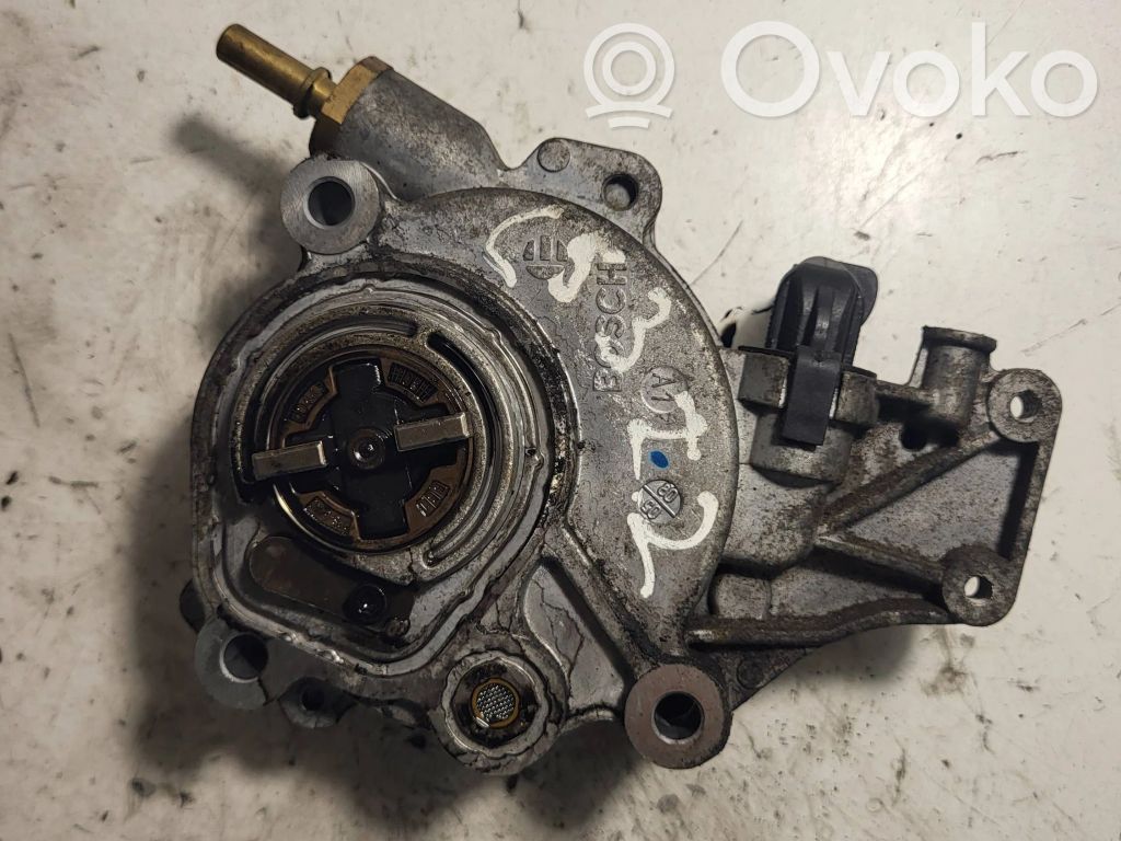 Citroen C-Crosser Vacuum pump 