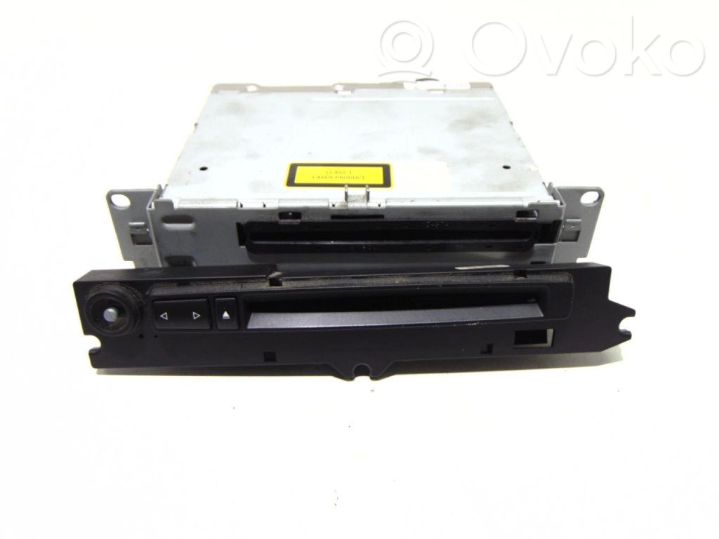 Panel / Radioodtwarzacz CD/DVD/GPS   6983843