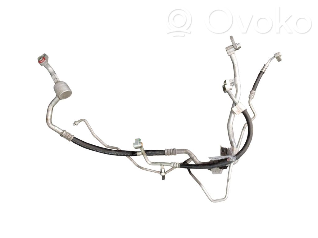 Air conditioning (A/C) pipe/hose