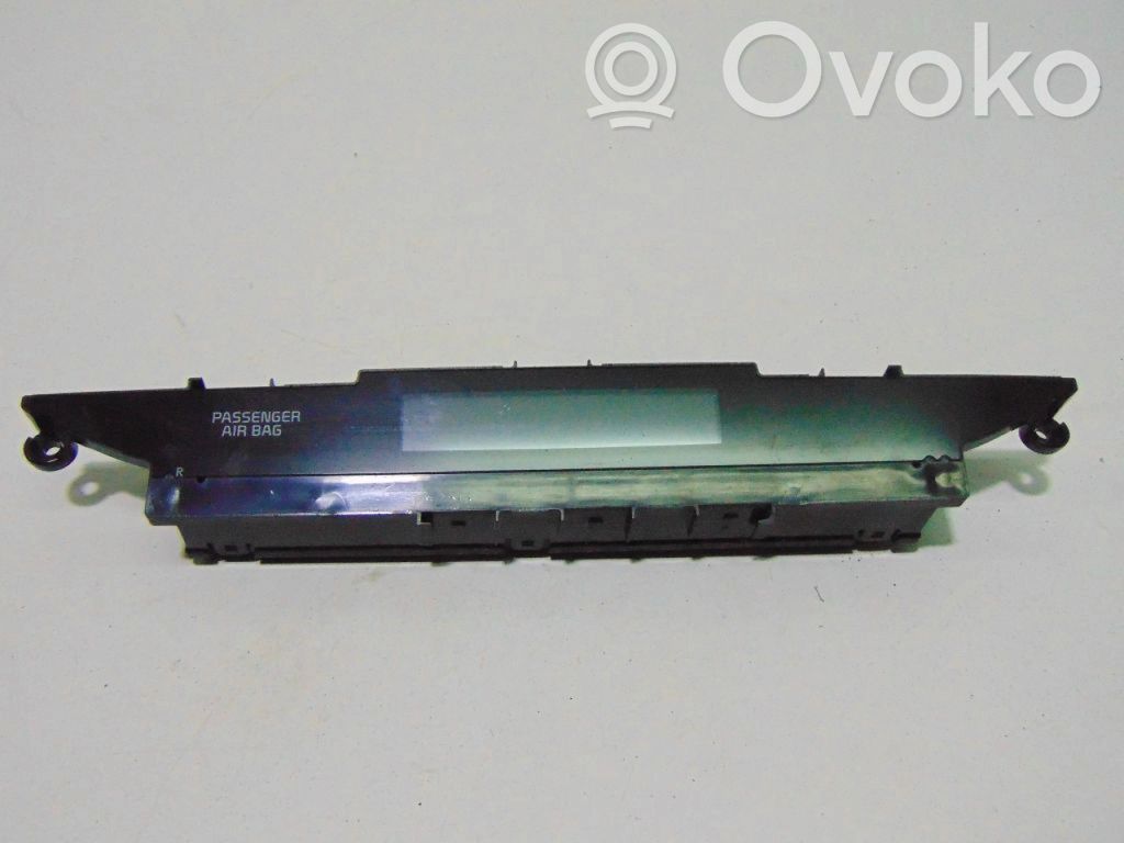 KIA Ceed Radio/CD/DVD/GPS head unit 