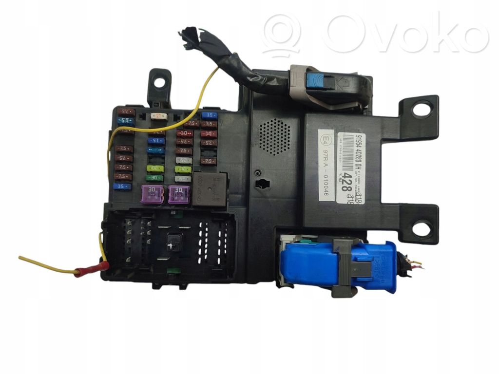 KIA Carnival Juego de caja de fusibles 