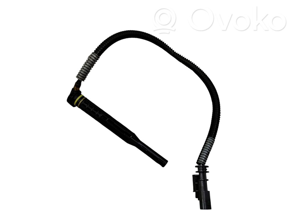Volvo V40 Eļļas līmeņa sensors 