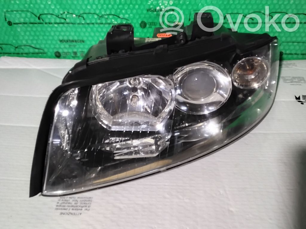 Audi A4 S4 B6 8E 8H Scheinwerfer 
