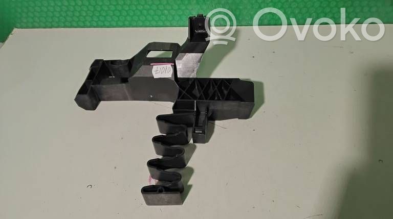 Audi A6 S6 C8 4K Halterung Scheinwerfer 