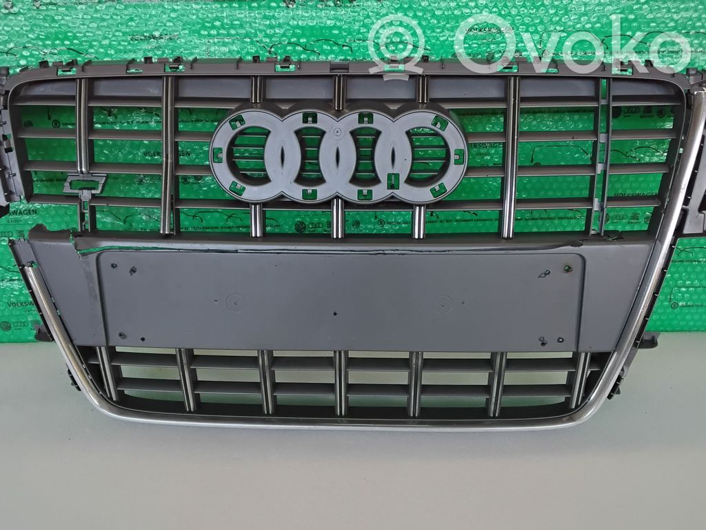 Maskownica / Grill / Atrapa górna chłodnicy   DEFECT,8T0853651F,8T0853651