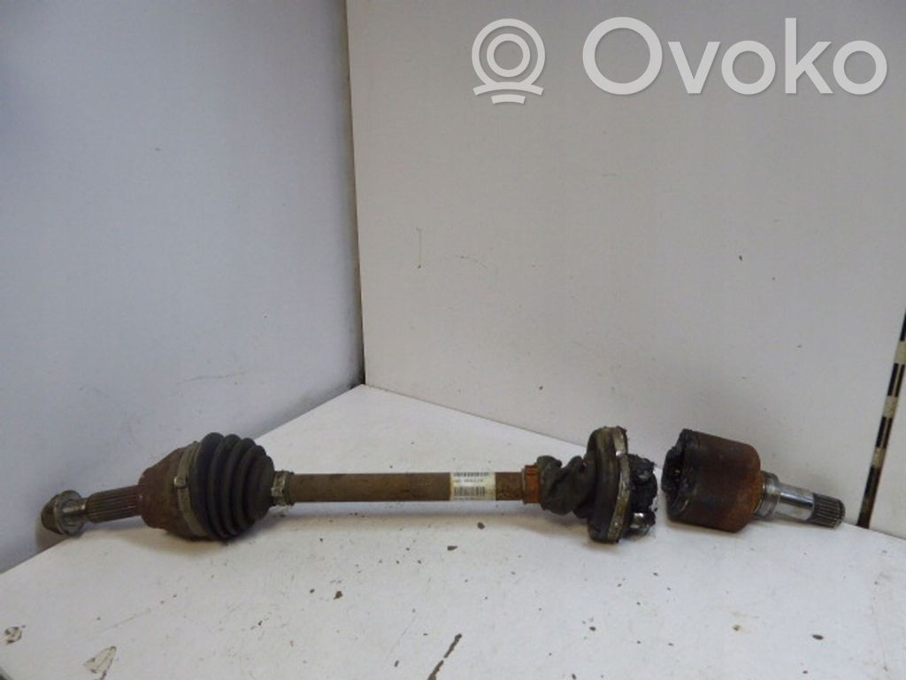 Eje de transmisión delantero   8V513B437CB