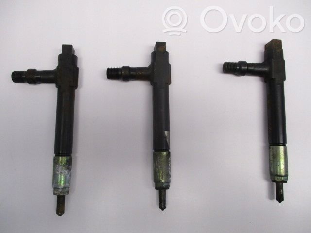 Mazda Premacy Inyector de combustible 