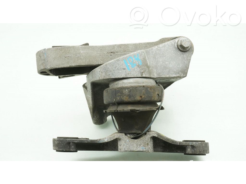 Volvo V40 Engine mount vacuum valve 
