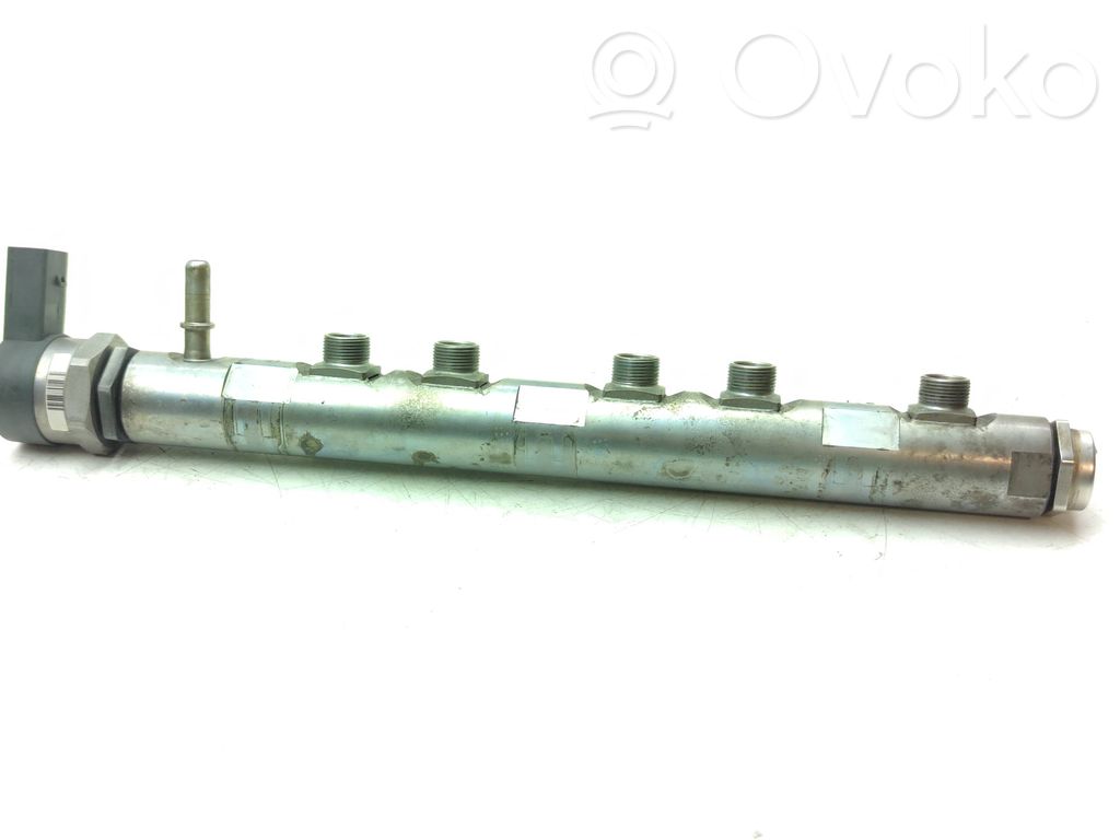 BMW 3 F30 F35 F31 Polttoainepääputki 