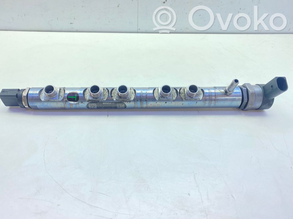 BMW 1 E81 E87 Tuyau de conduite principale de carburant 