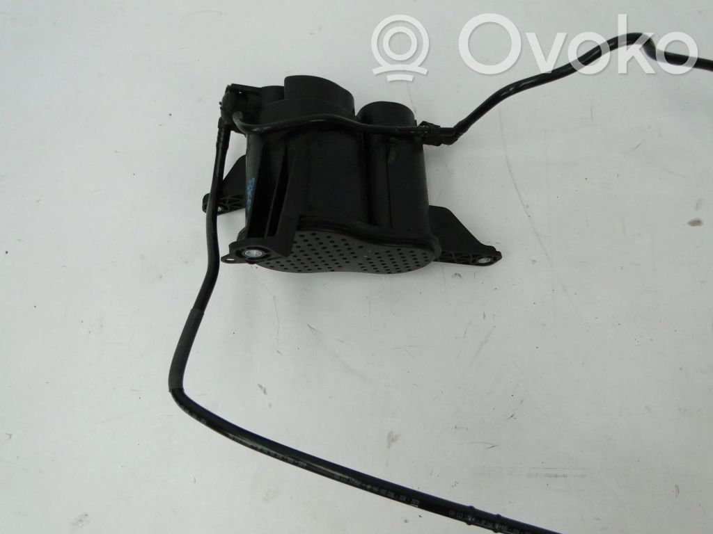 Audi A4 S4 B8 8K Pneumatinės (oro) pakabos oro filtras 