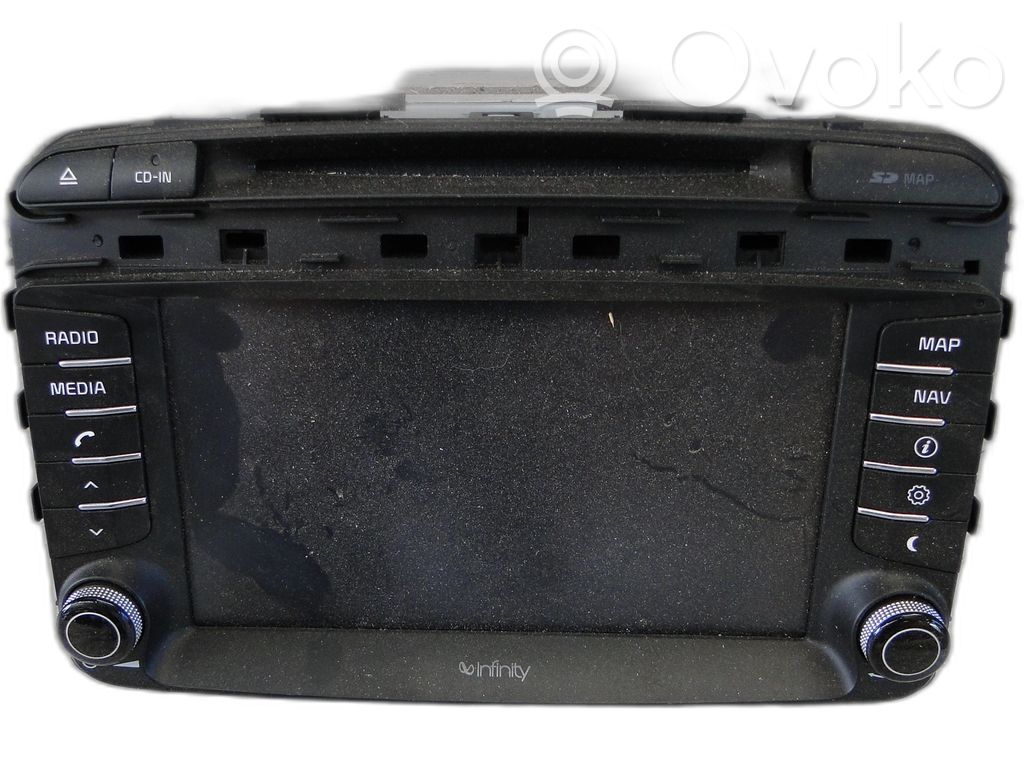 KIA Sorento Radio/CD/DVD/GPS head unit 