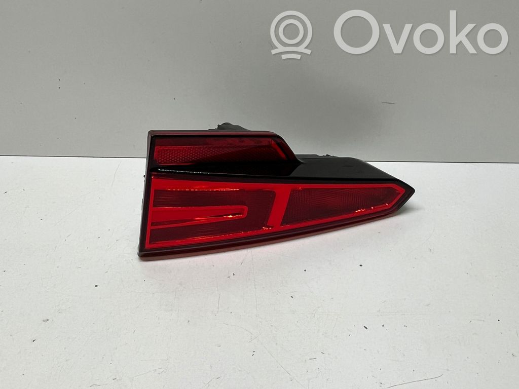 Audi A4 S4 B9 8W Lampa tylna 