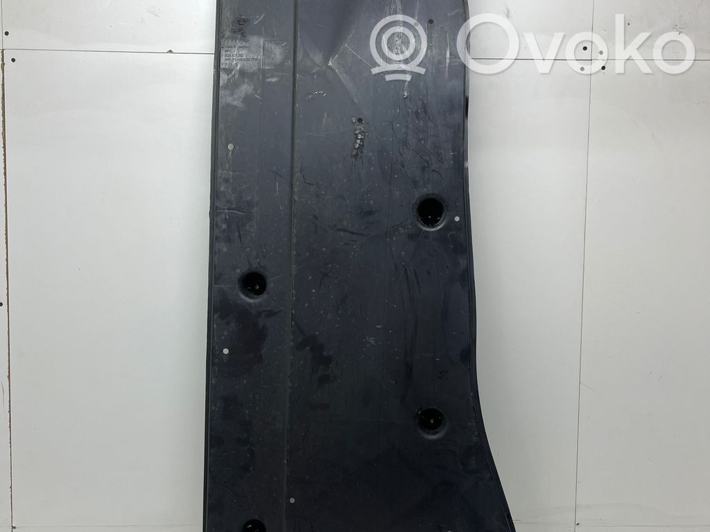 Placa protectora/protector antisalpicaduras motor   5QS825202