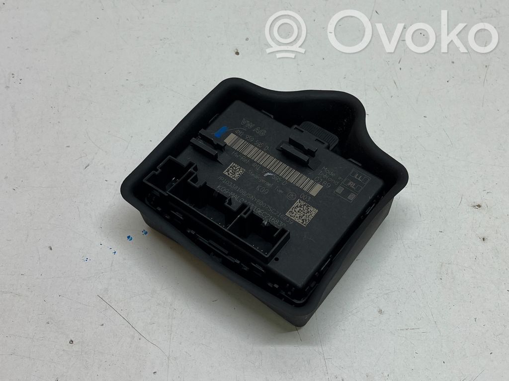 Audi Q7 4M Door control unit/module 