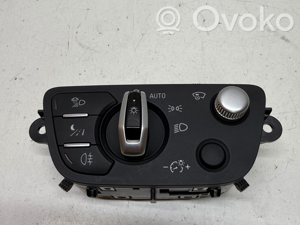 Audi Q7 4M Light switch 