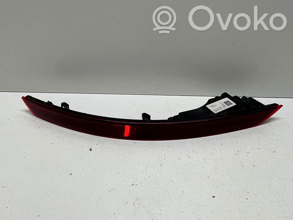 BMW 4 G22 G23 G24 G26 Reflector de faros/luces traseros 