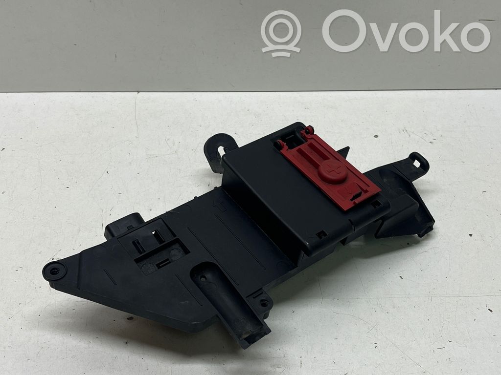 Audi SQ7 Current control relay 