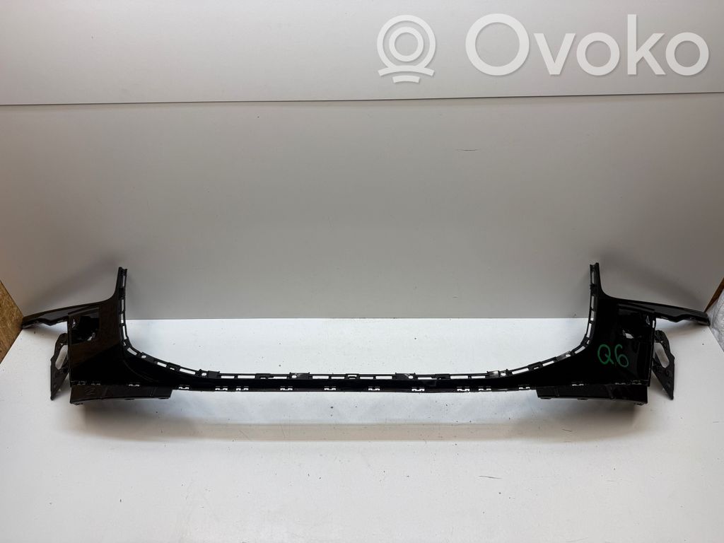 Audi Q6 e-tron Front grill 