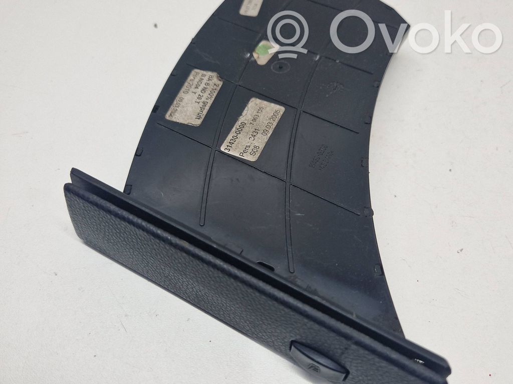 BMW 5 E60 E61 Puodelio laikiklis 