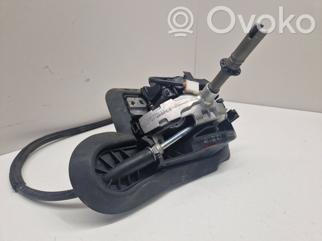 BMW 5 E60 E61 Gear shifter/selector 