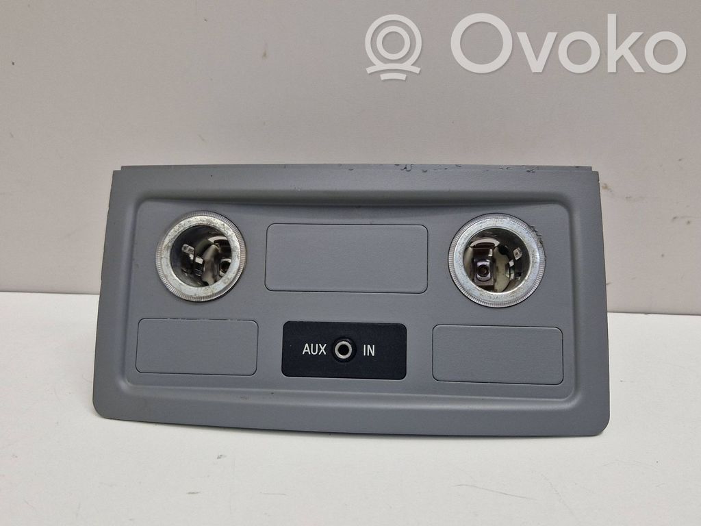 BMW 5 E60 E61 Отделка заднего прикуривателя 