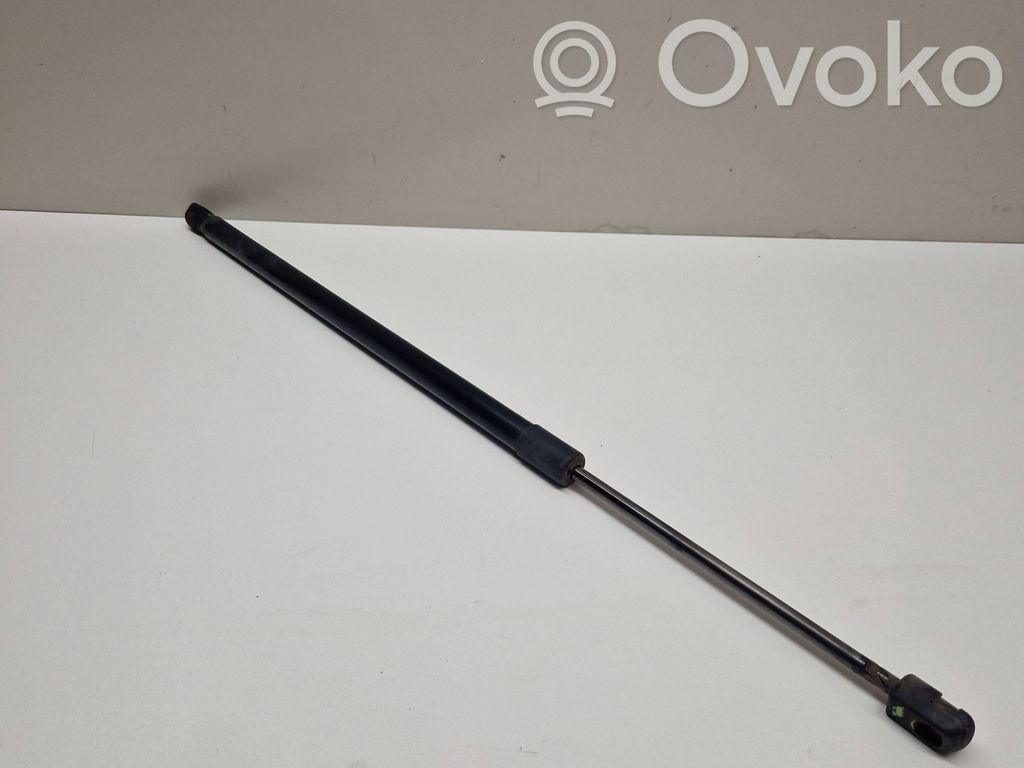 BMW 5 E60 E61 Tailgate/trunk strut/damper 