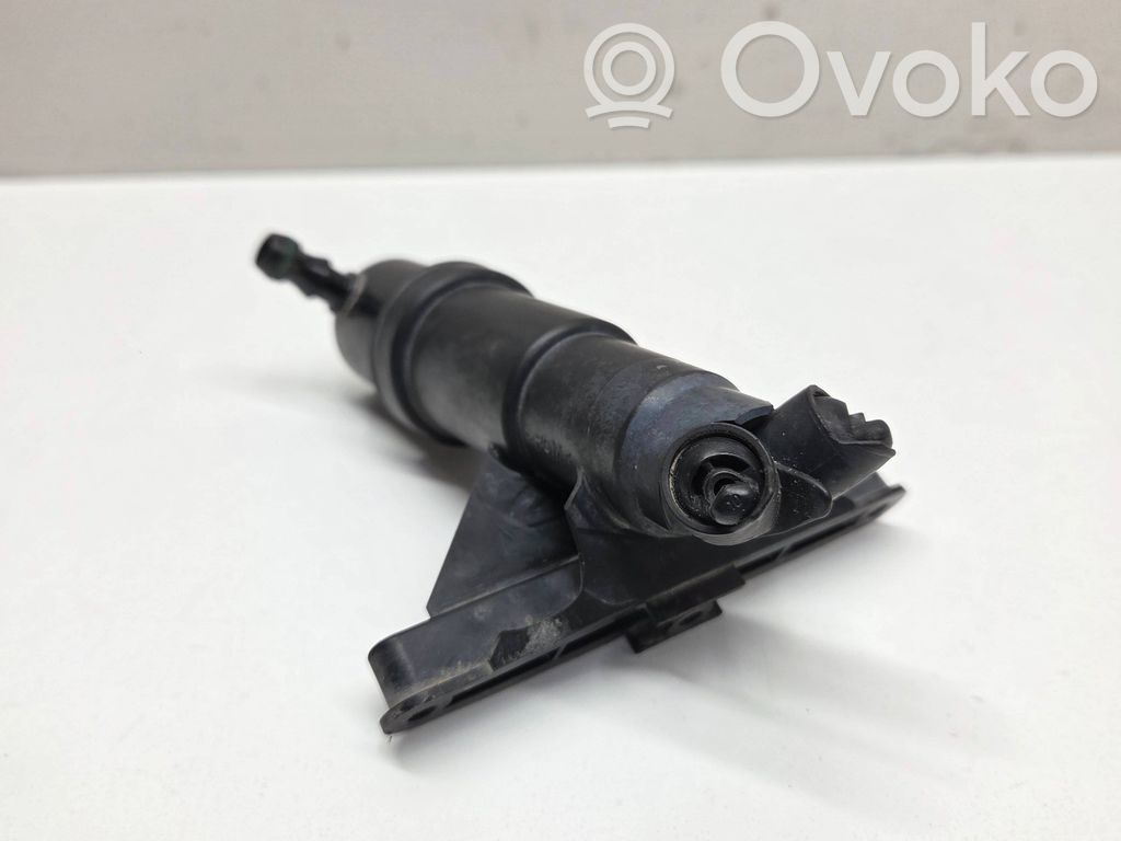 Headlight washer spray nozzle   130105,06242