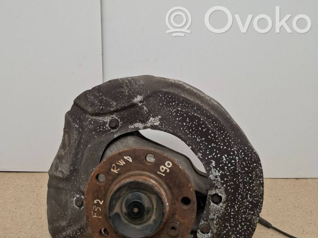 BMW 4 F32 F33 Front wheel hub 