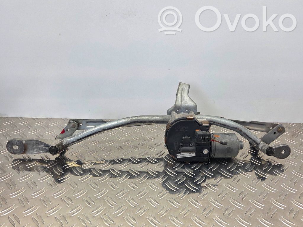 BMW 5 F10 F11 Mechanizm i silniczek wycieraczek szyby przedniej / czołowej 