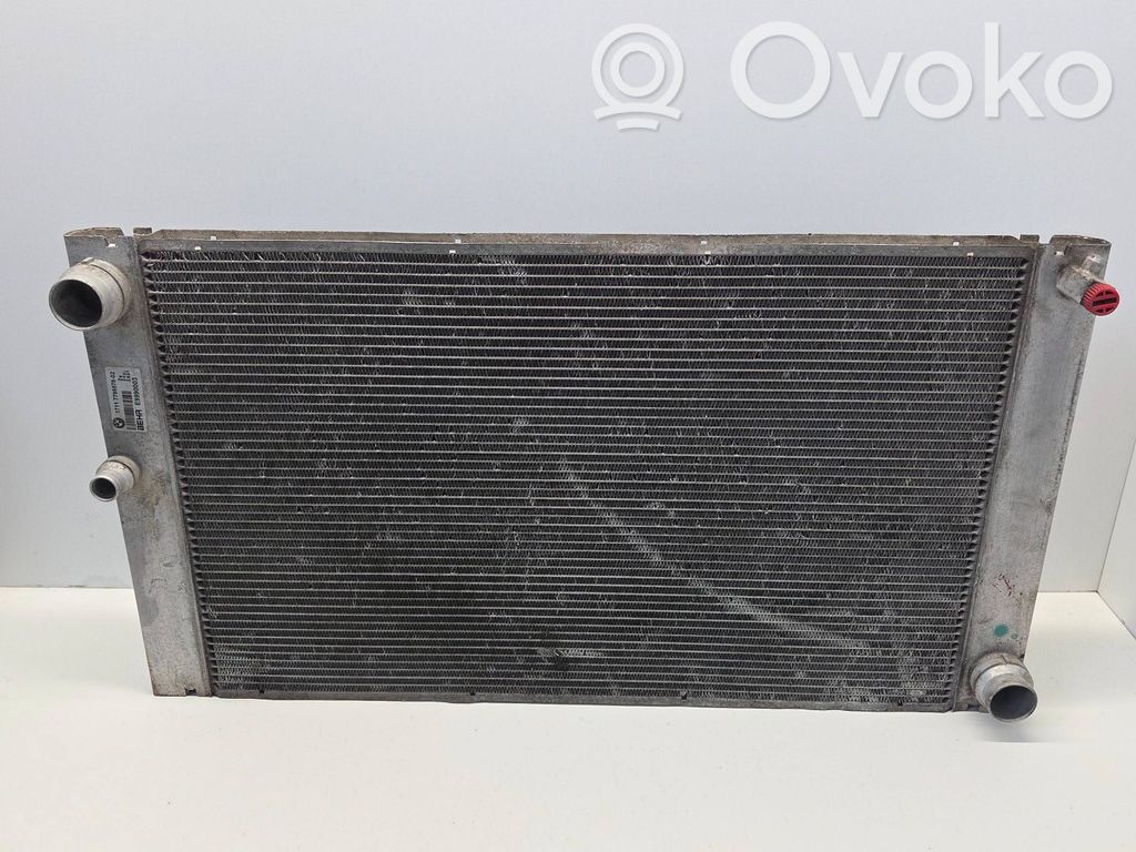 BMW 5 E60 E61 Coolant radiator 