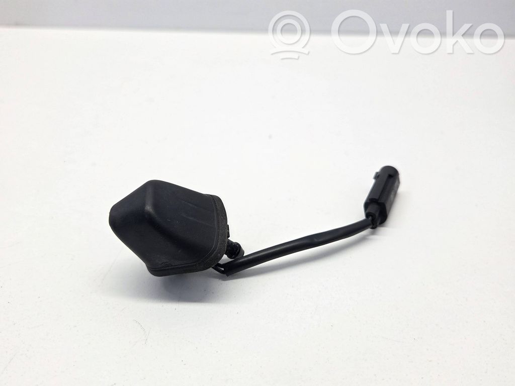 Windshield washer spray nozzle   8365385,19651621,19636584