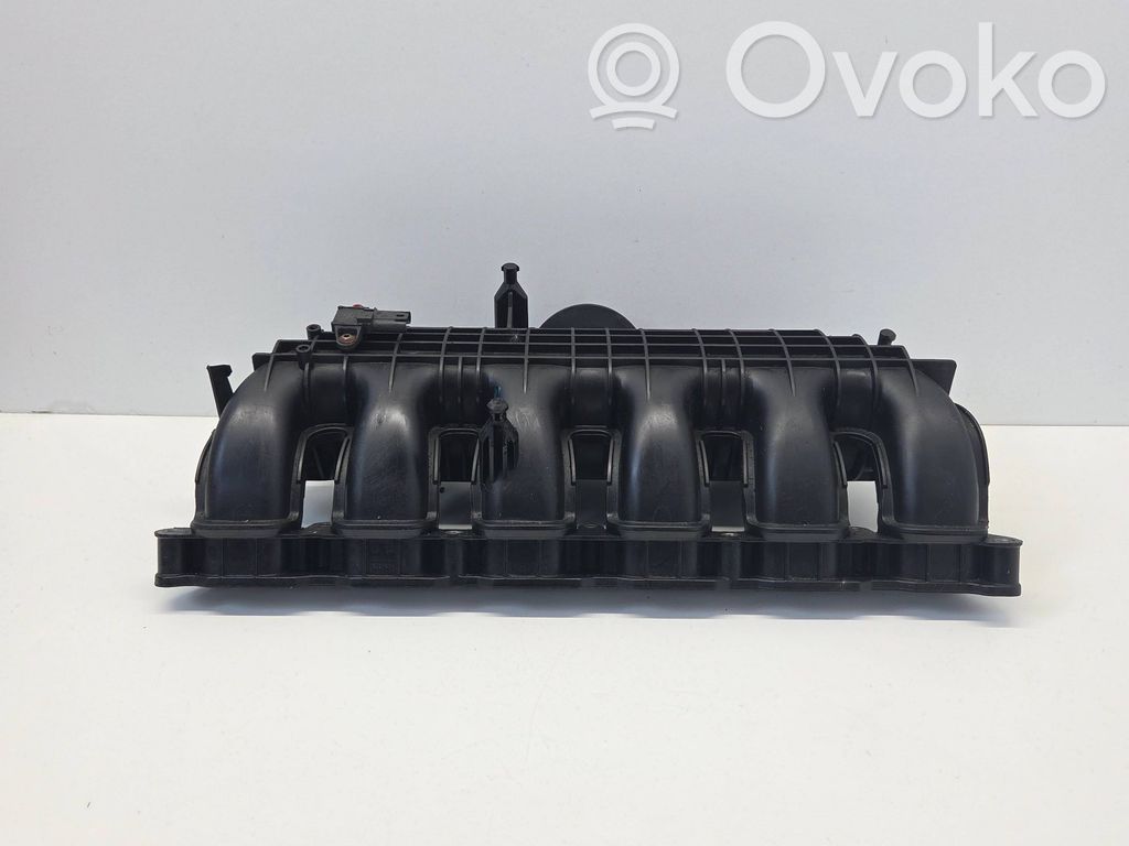 BMW 5 F10 F11 Intake manifold 