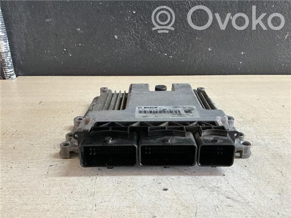 Dacia Sandero Engine control unit/module ECU 