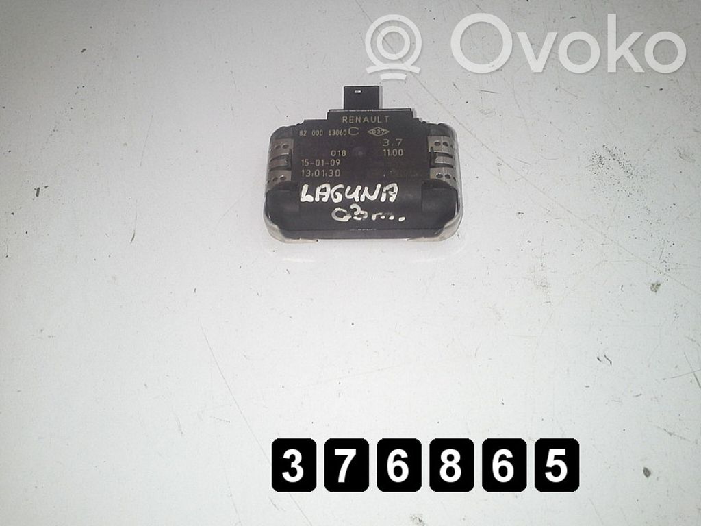 Renault Laguna II Paskirstymo velenėlio apsukų daviklis 