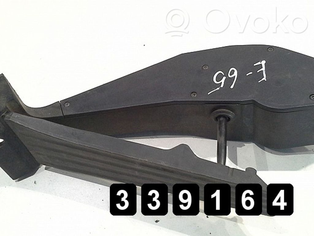 Pedale dell’acceleratore   675261407,675261407