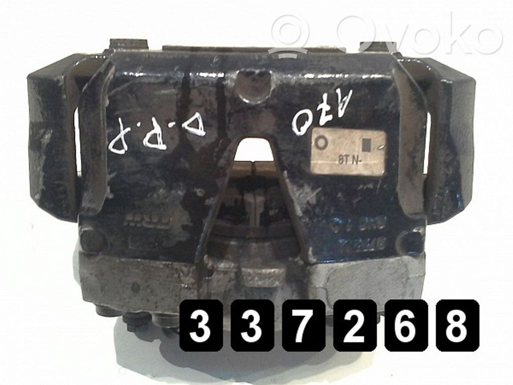 Audi A5 8T 8F Etujarrusatula 