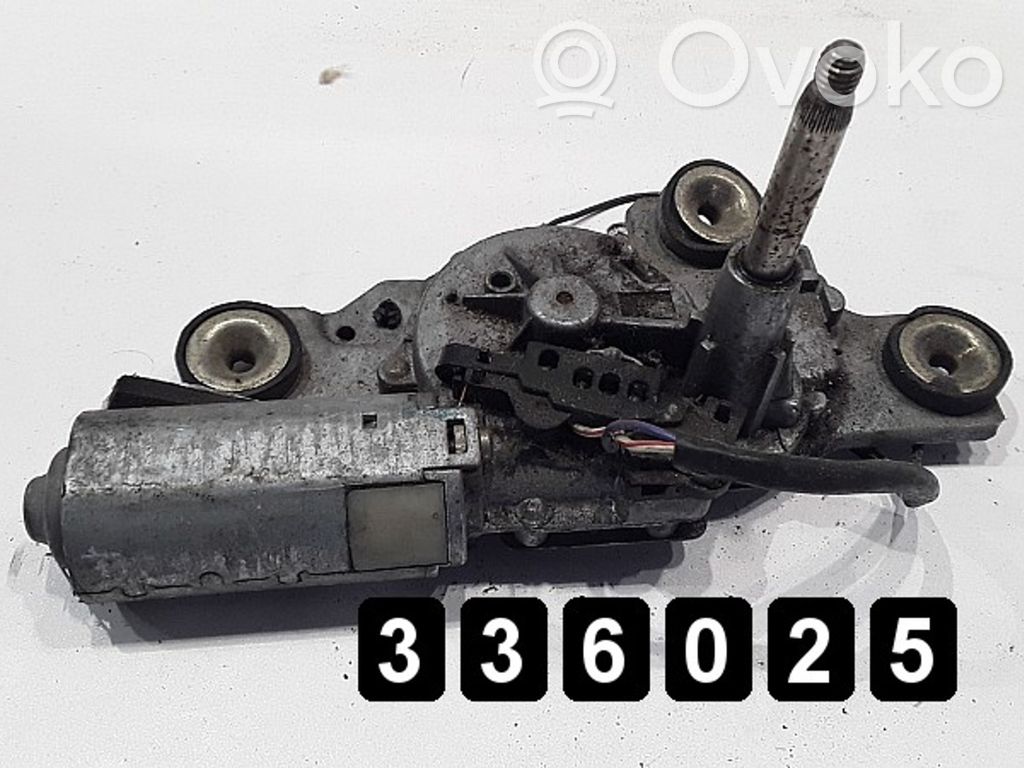 Rear window wiper motor   548,548