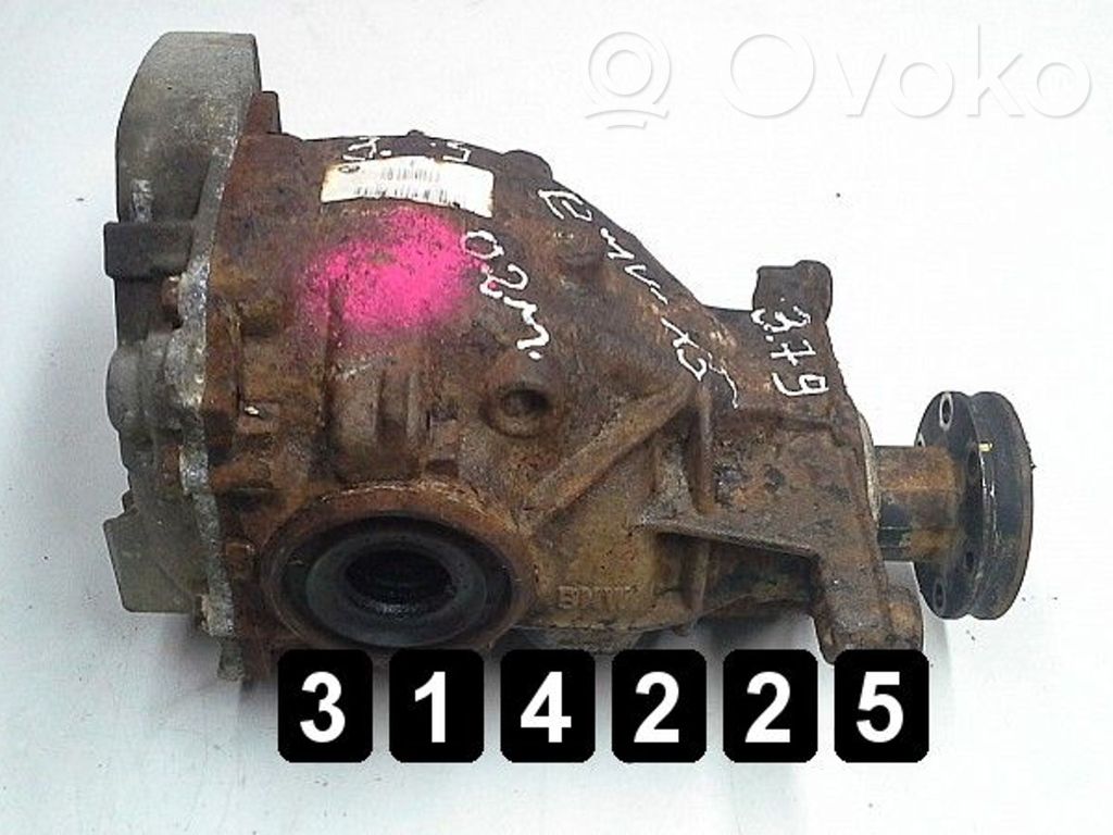 Hinterachsdifferential   379,379
