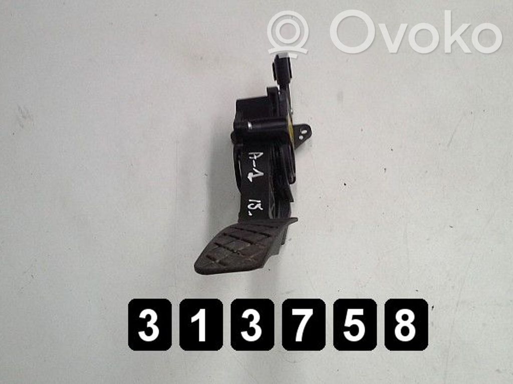 Audi A1 Accelerator throttle pedal 