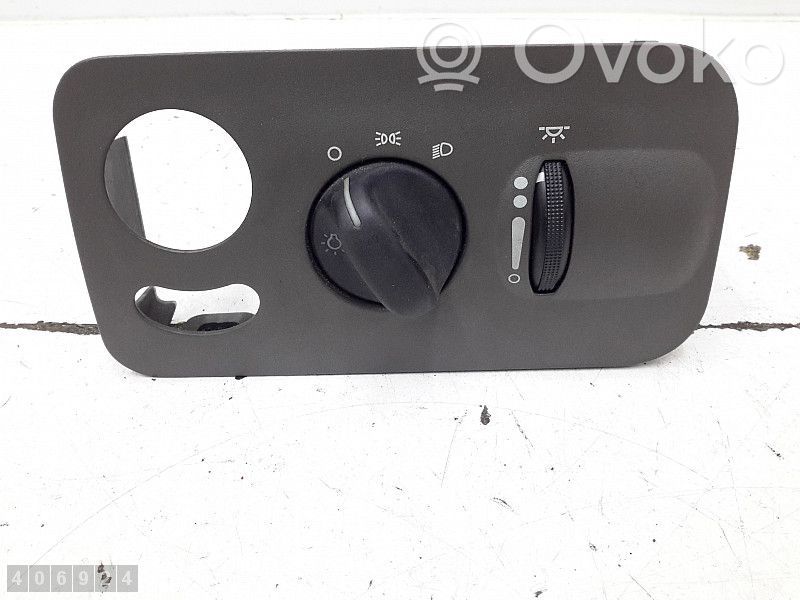 Chrysler Voyager Light switch 