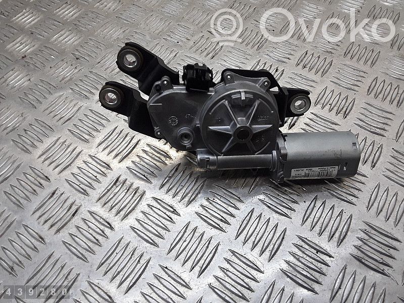 Ford Fiesta Silniczek wycieraczki szyby tylnej 