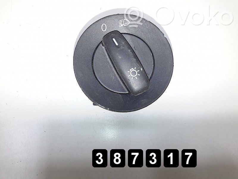 Volkswagen PASSAT B6 Light switch 