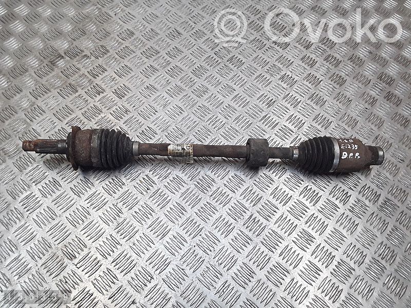 Suzuki SX4 Etuvetoakseli 