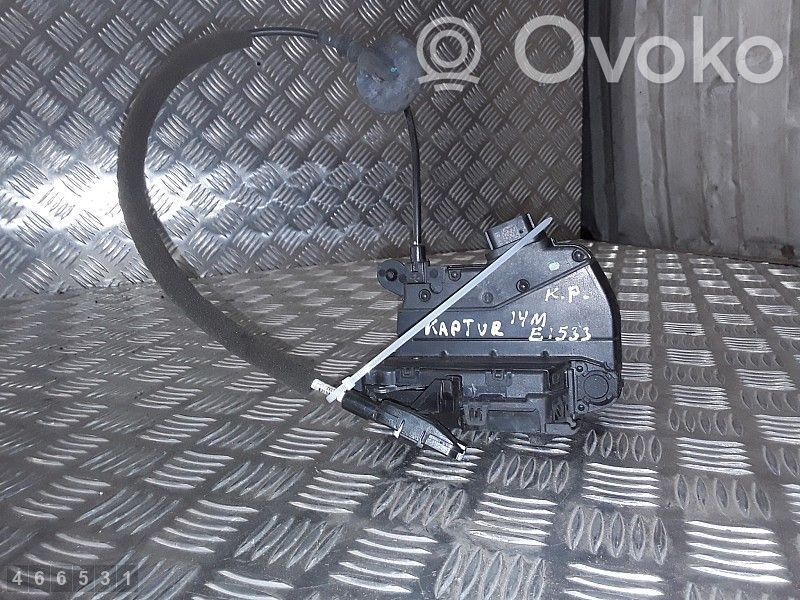 Renault Captur Rear door lock 