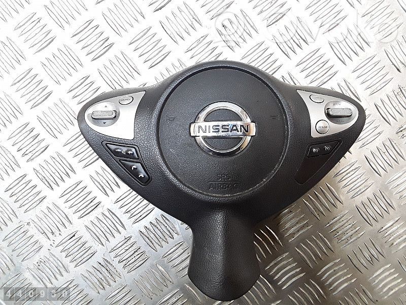 Nissan Juke I F15 Airbag volan